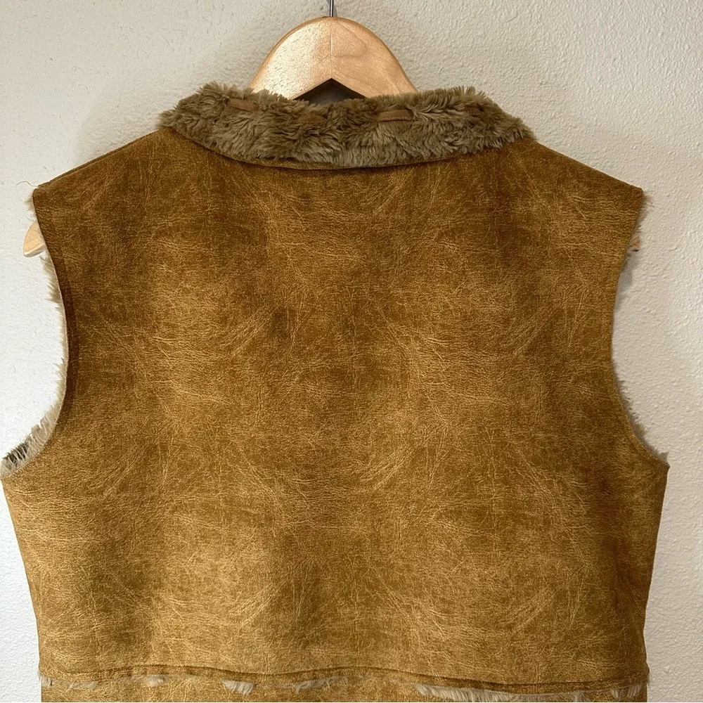 Cabela's Faux Suede Brown Women's Vest